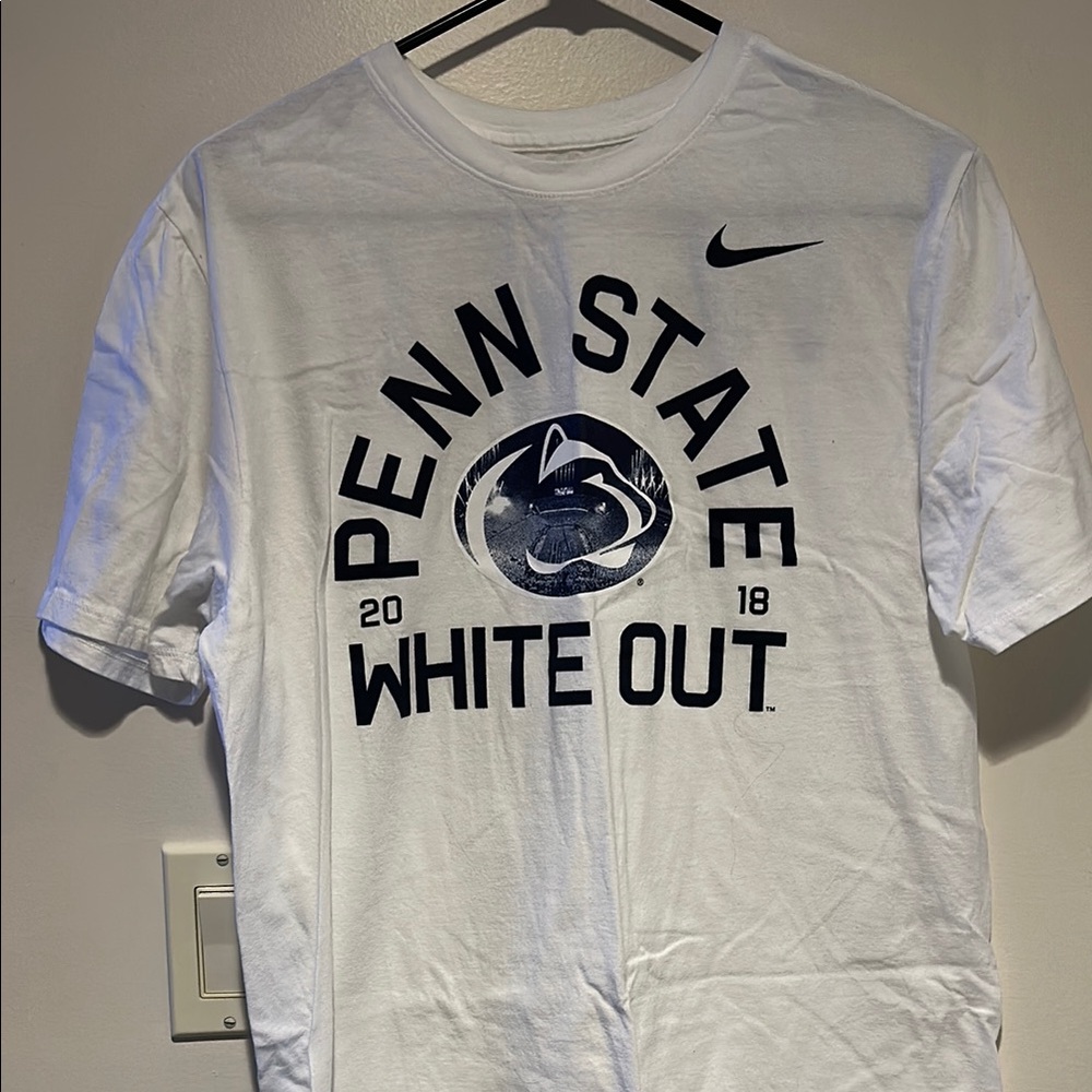 Nike White Short Sleeve Tee with Penn State Design
